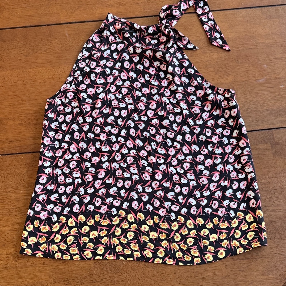 Ann Taylor Black and Coral Floral Top